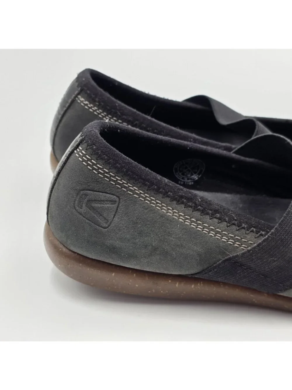 KEEN Sienna Shoes Womens Size 7.5 Gray Mary Jane Nubuck Comfort Flats